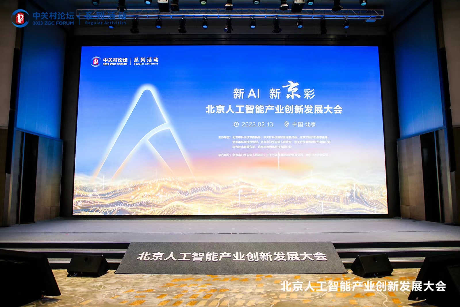 �����N���˹������������ĵ��� �ڲ�tengbo9885����������Ϊ�������������פ